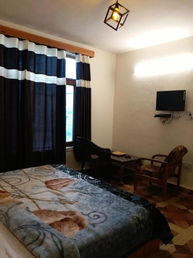 Albergue Hadimba Regency Manāli Exterior foto
