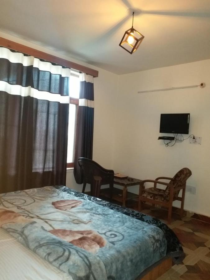 Albergue Hadimba Regency Manāli Exterior foto
