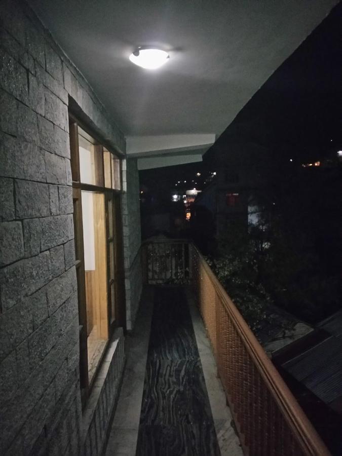 Albergue Hadimba Regency Manāli Exterior foto